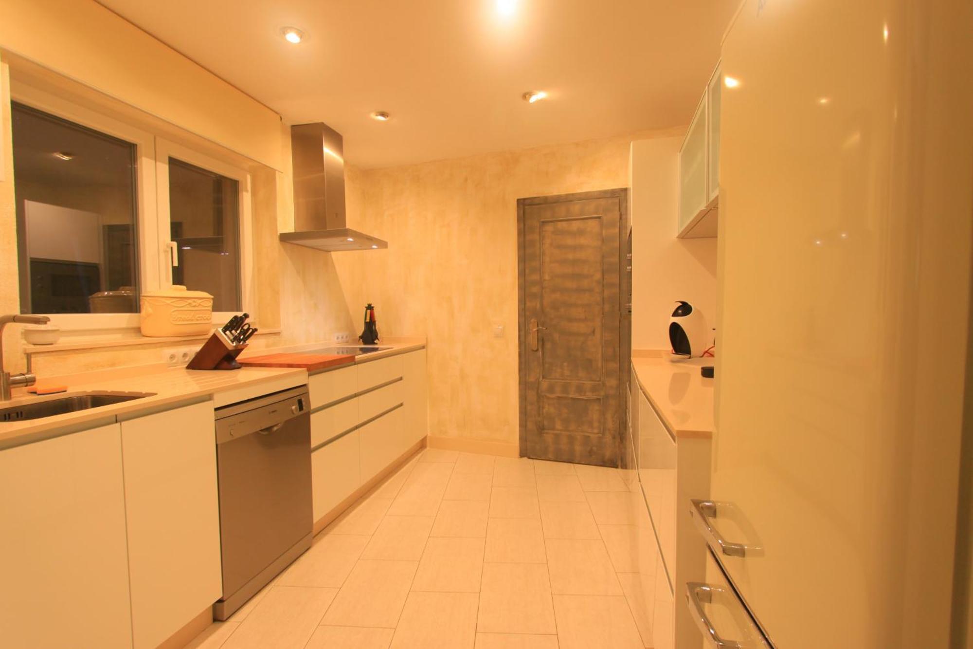 2042 Elegant With Garden Heated Pool Villa Marbella