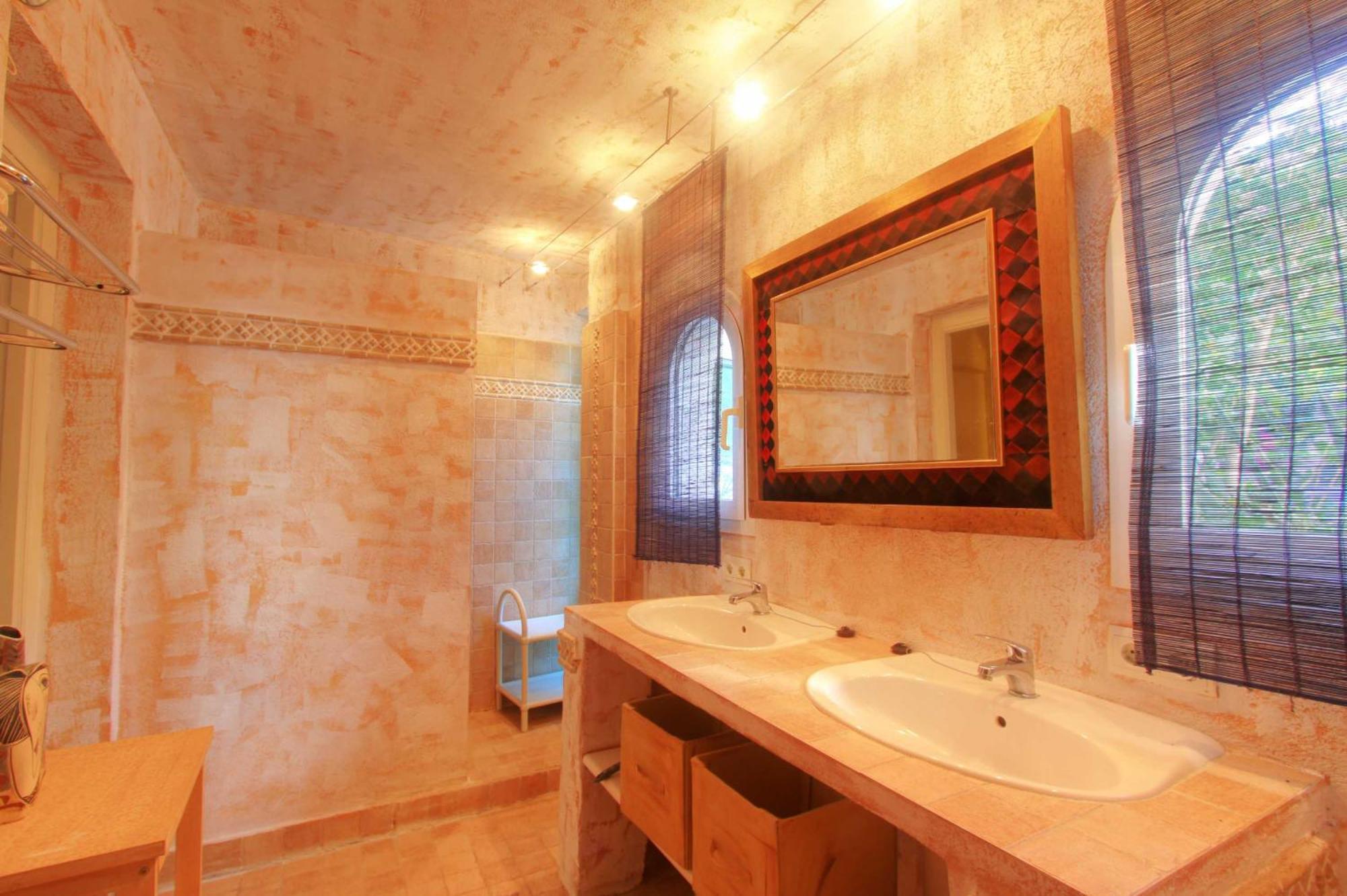 Villa 2042 Elegant With Garden Heated Pool Marbella